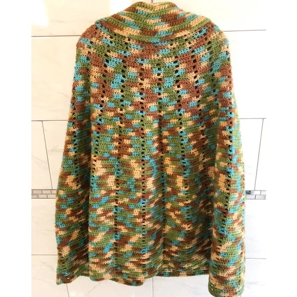 Vintage Handmade Poncho in Earth Tones…Gorgeous! - Picture 3 of 7